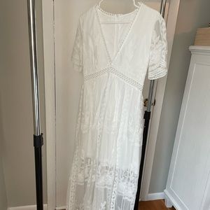 White lace maxi dress